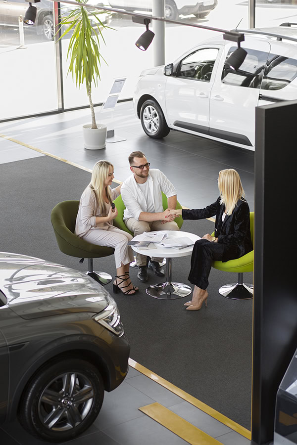 Markus Presch, bekannt für seine tiefgründigen Einblicke in die Musikszene, berichtet von seinen Erfahrungen beim Fusion Festival 2024. 